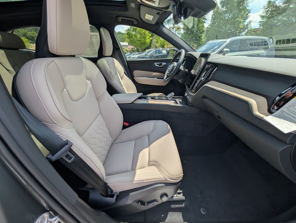 2026 Volvo XC60 Plug-In Hybrid T8 Plus Hunt Valley MD