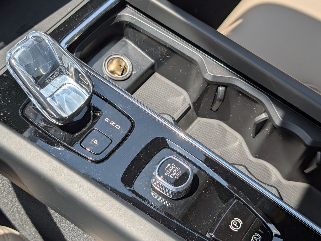 2026 Volvo XC60 Plug-In Hybrid T8 Plus Hunt Valley MD