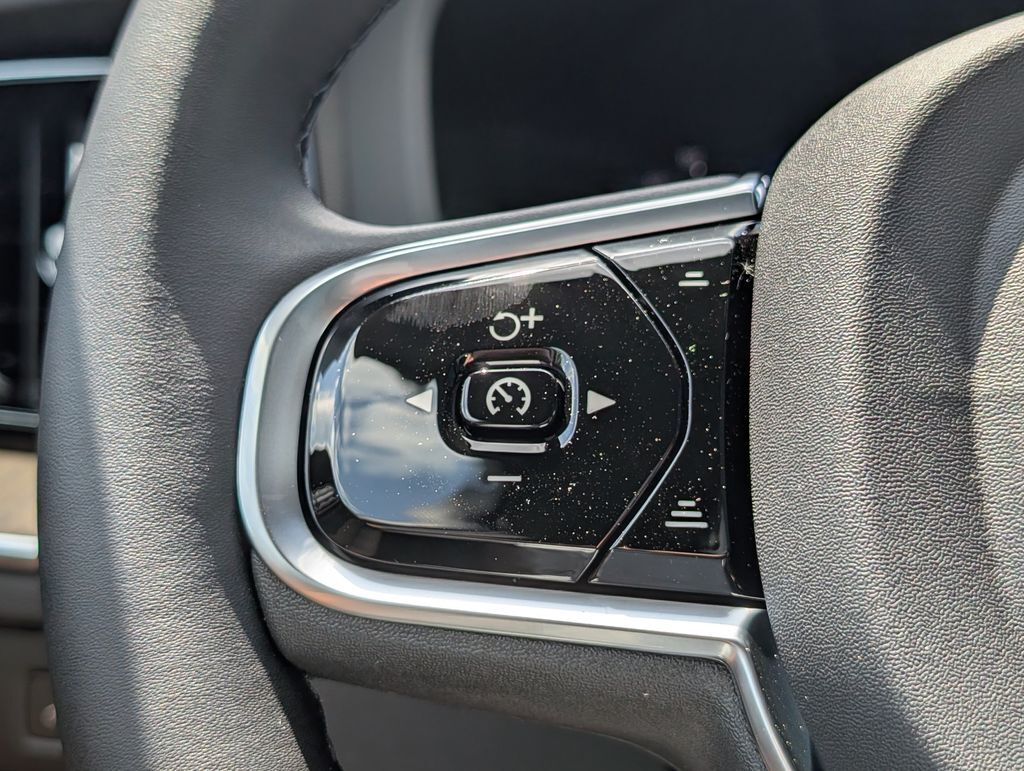 2026 Volvo XC60 Plug-In Hybrid T8 Plus Hunt Valley MD