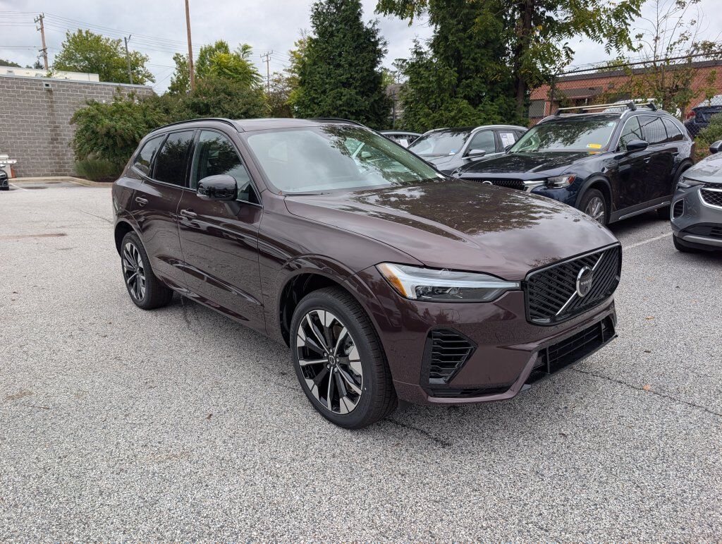 2026 Volvo XC60 Plug-In Hybrid