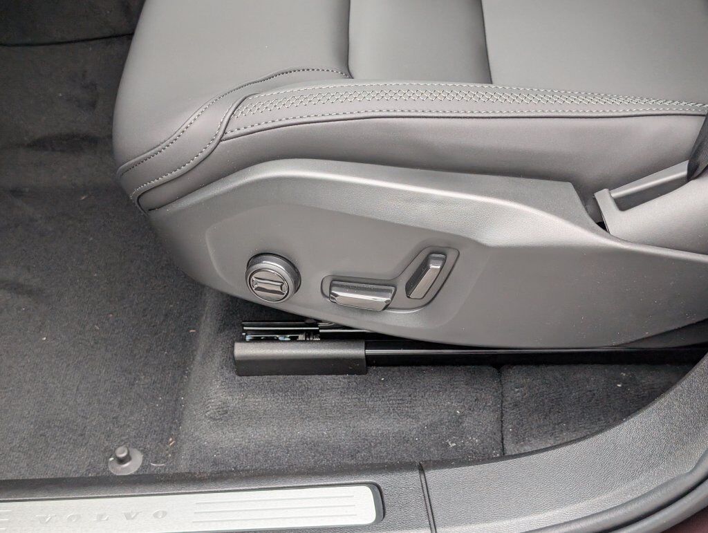 2026 Volvo XC60 Plug-In Hybrid T8 Plus Hunt Valley MD