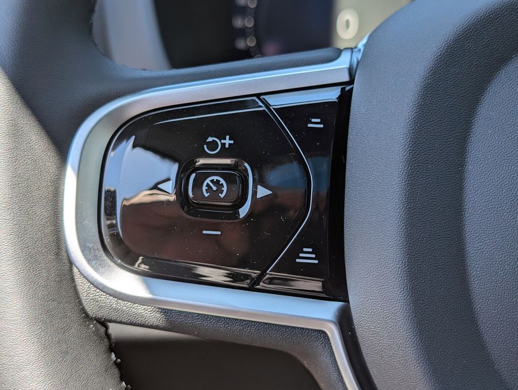2026 Volvo XC60 Plug-In Hybrid T8 Plus Hunt Valley MD