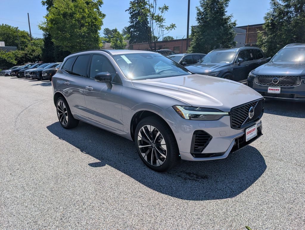 2026 Volvo XC60 Plug-In Hybrid