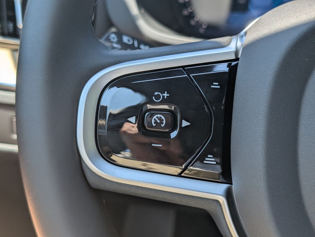 2026 Volvo XC60 Plug-In Hybrid T8 Plus Hunt Valley MD