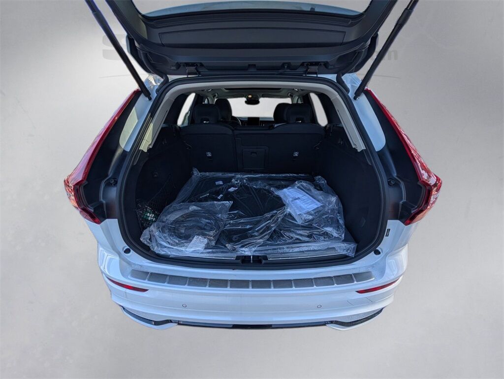 2026 Volvo XC60 Plug-In Hybrid T8 Plus Hunt Valley MD