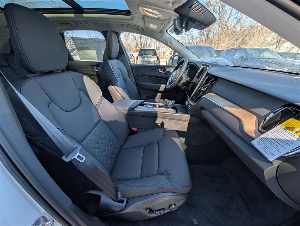 2026 Volvo XC60 Plug-In Hybrid T8 Plus Hunt Valley MD