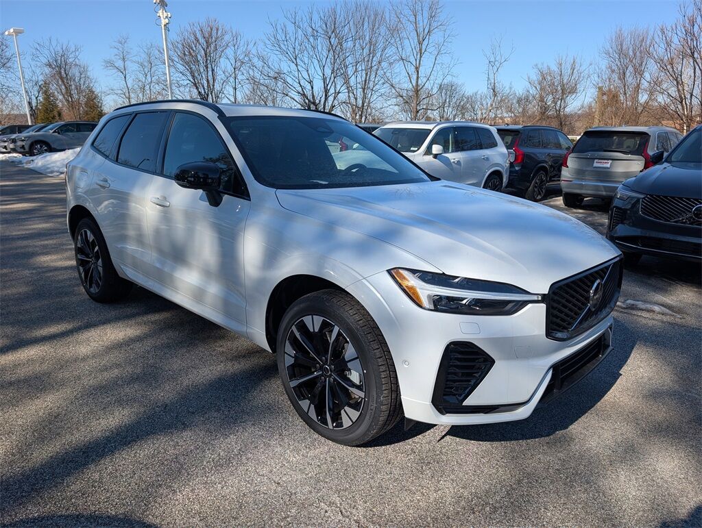 2026 Volvo XC60 Plug-In Hybrid T8 Plus