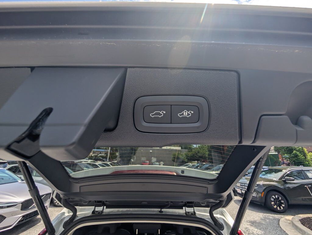 2026 Volvo XC60 Plug-In Hybrid T8 Plus Hunt Valley MD