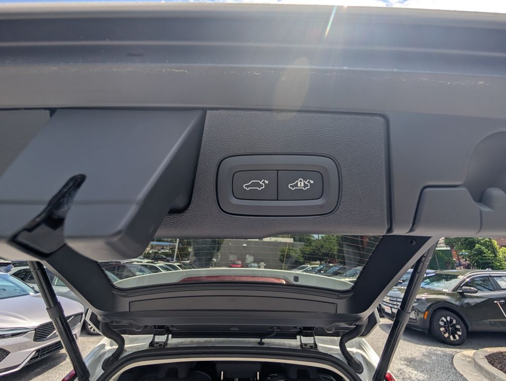 2026 Volvo XC60 Plug-In Hybrid T8 Plus Hunt Valley MD