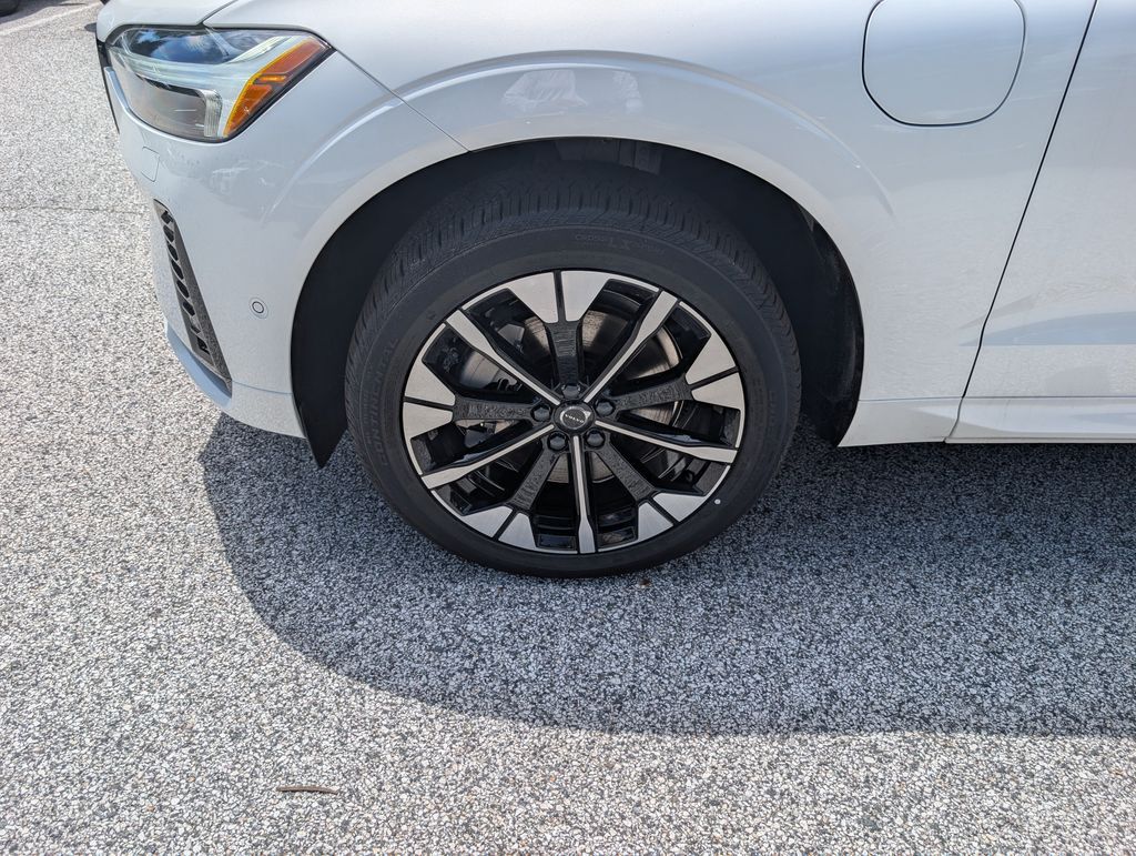 2026 Volvo XC60 Plug-In Hybrid T8 Plus Hunt Valley MD