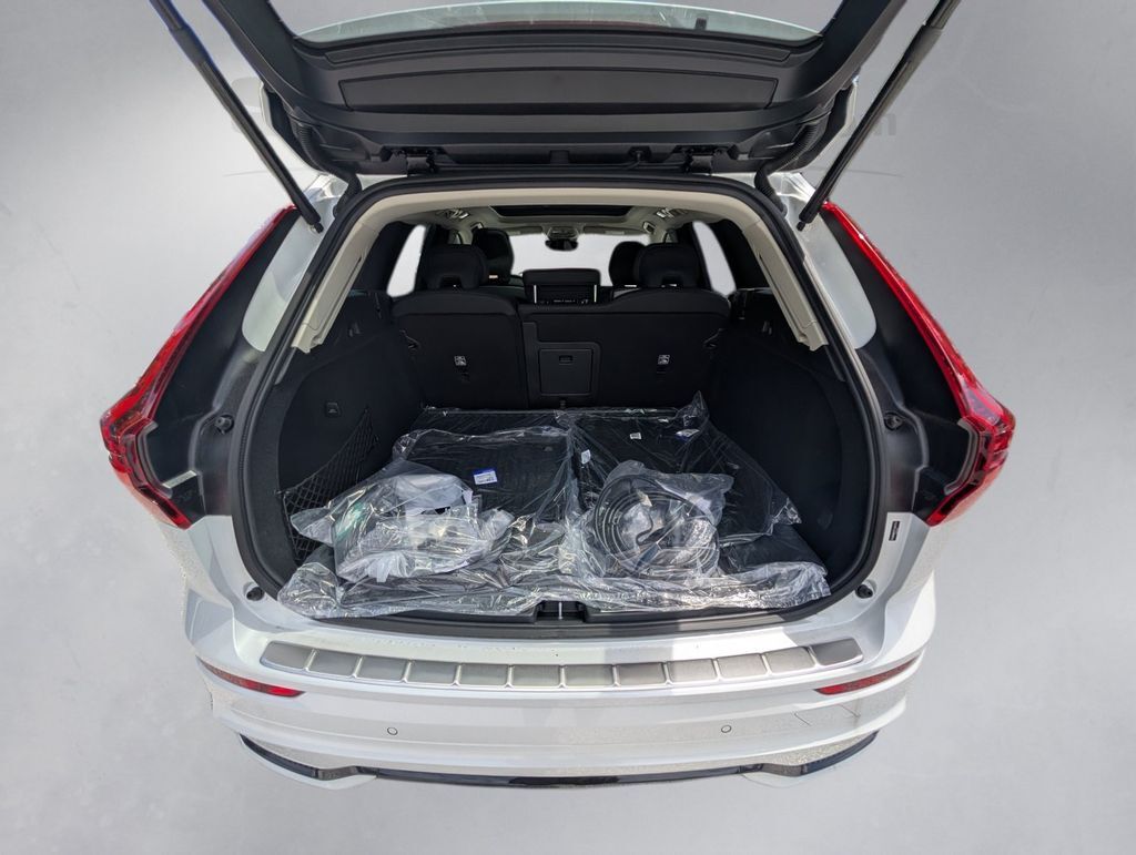 2026 Volvo XC60 Plug-In Hybrid T8 Plus Hunt Valley MD