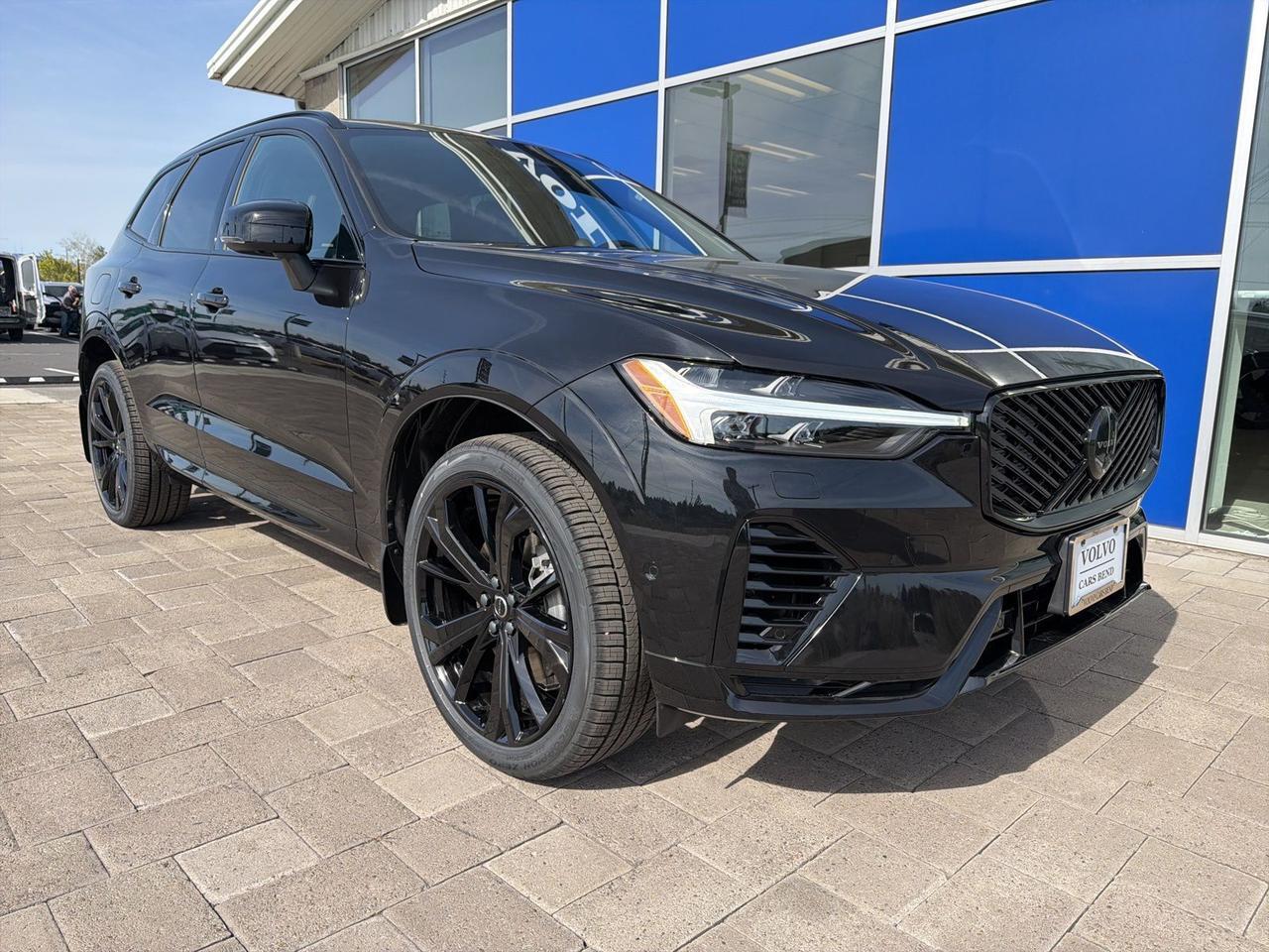 2026 Volvo XC60 Plug-In Hybrid T8 Ultra Black Edition Bend OR