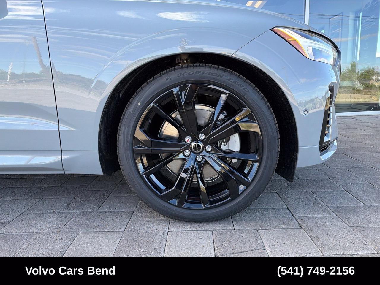 2026 Volvo XC60 Plug-In Hybrid T8 Ultra Black Edition Bend OR