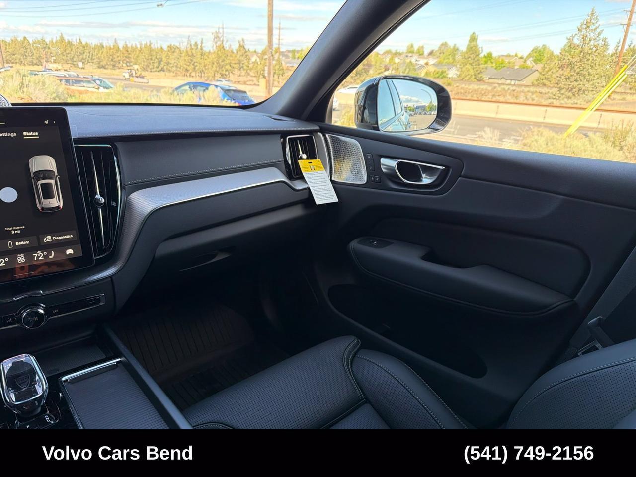 2026 Volvo XC60 Plug-In Hybrid T8 Ultra Black Edition Bend OR