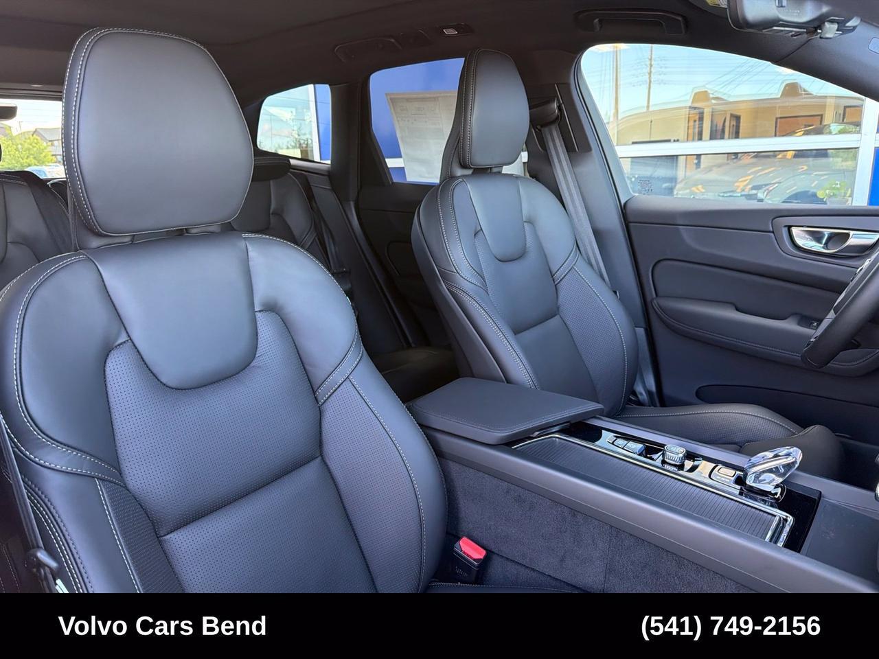 2026 Volvo XC60 Plug-In Hybrid T8 Ultra Black Edition Bend OR