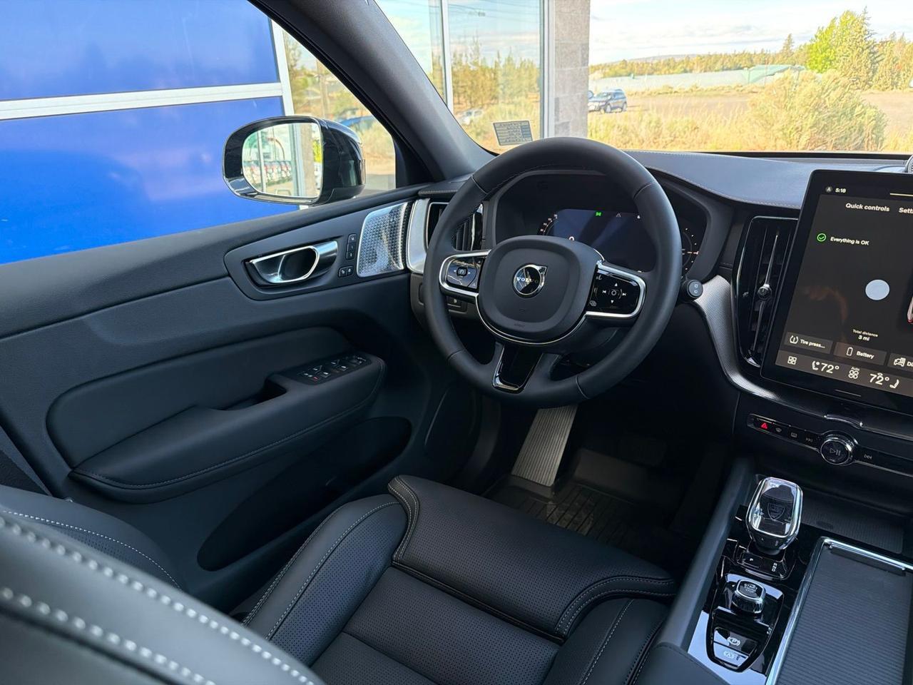 2026 Volvo XC60 Plug-In Hybrid T8 Ultra Black Edition Bend OR