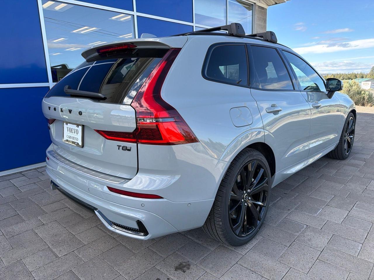 2026 Volvo XC60 Plug-In Hybrid T8 Ultra Black Edition Bend OR
