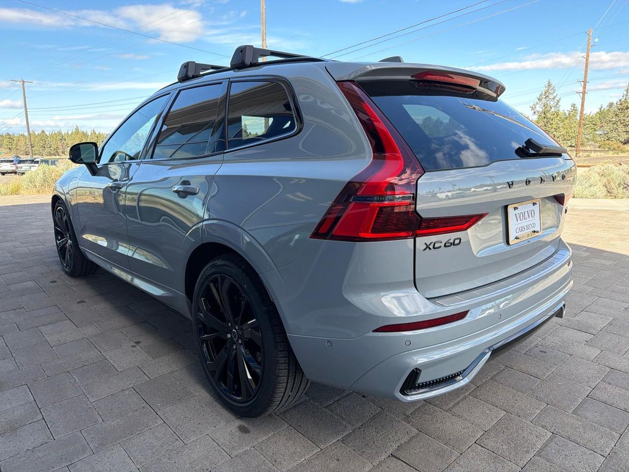 2026 Volvo XC60 Plug-In Hybrid T8 Ultra Black Edition Bend OR