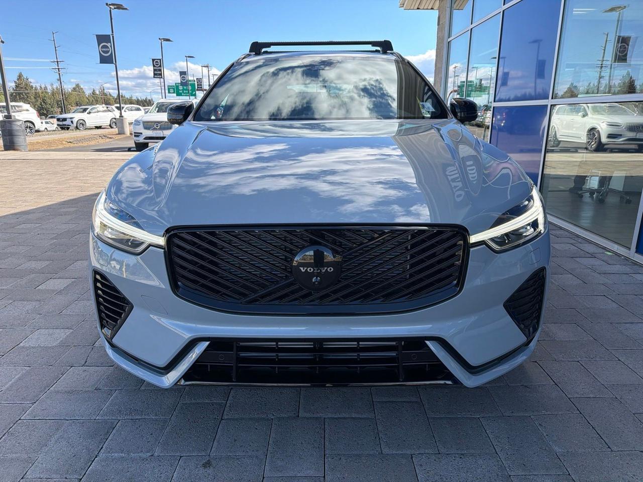 2026 Volvo XC60 Plug-In Hybrid T8 Ultra Black Edition Bend OR
