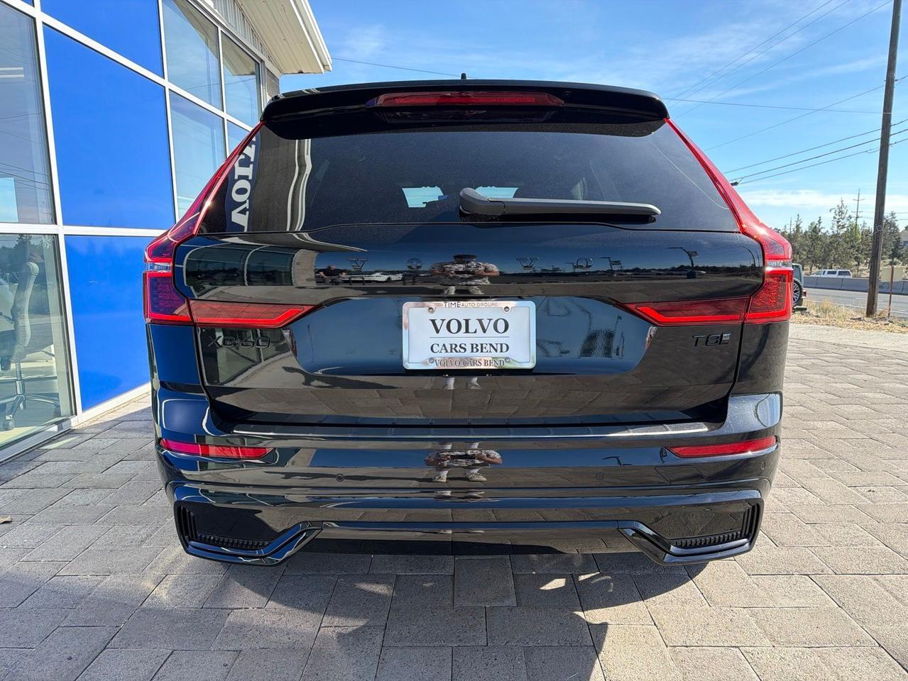 2026 Volvo XC60 Plug-In Hybrid T8 Ultra Black Edition Bend OR