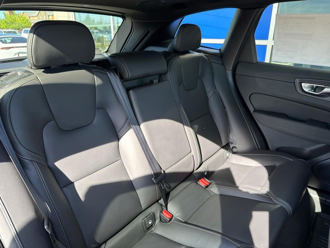 2026 Volvo XC60 Plug-In Hybrid T8 Ultra Black Edition Bend OR
