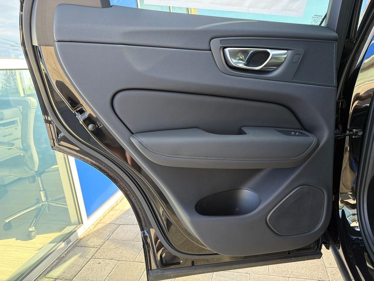 2026 Volvo XC60 Plug-In Hybrid T8 Ultra Black Edition Bend OR