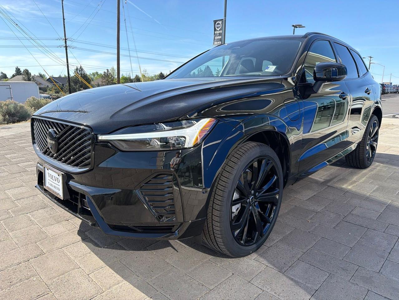 2026 Volvo XC60 Plug-In Hybrid T8 Ultra Black Edition Bend OR