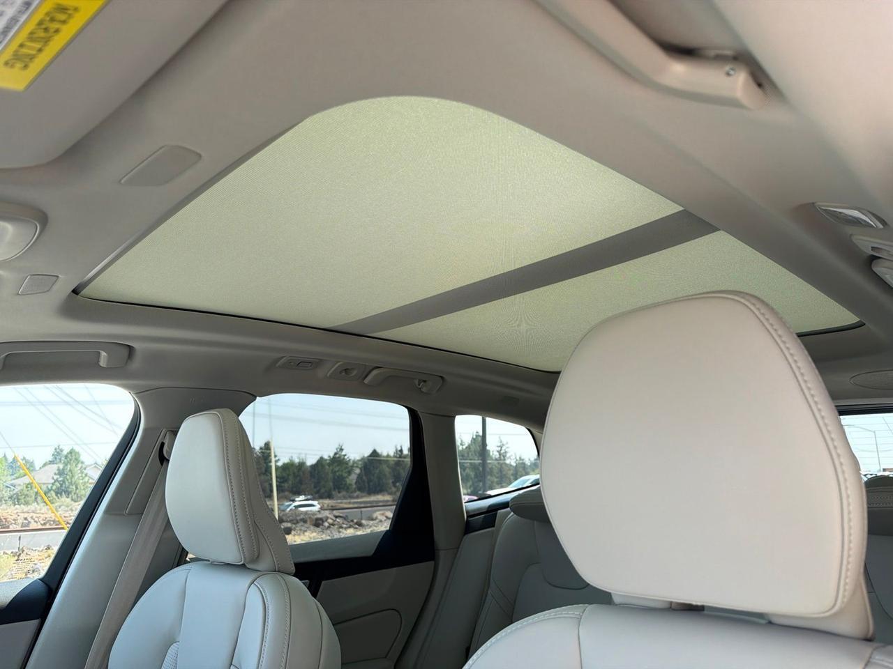 2026 Volvo XC60 Plug-In Hybrid T8 Ultra Bend OR
