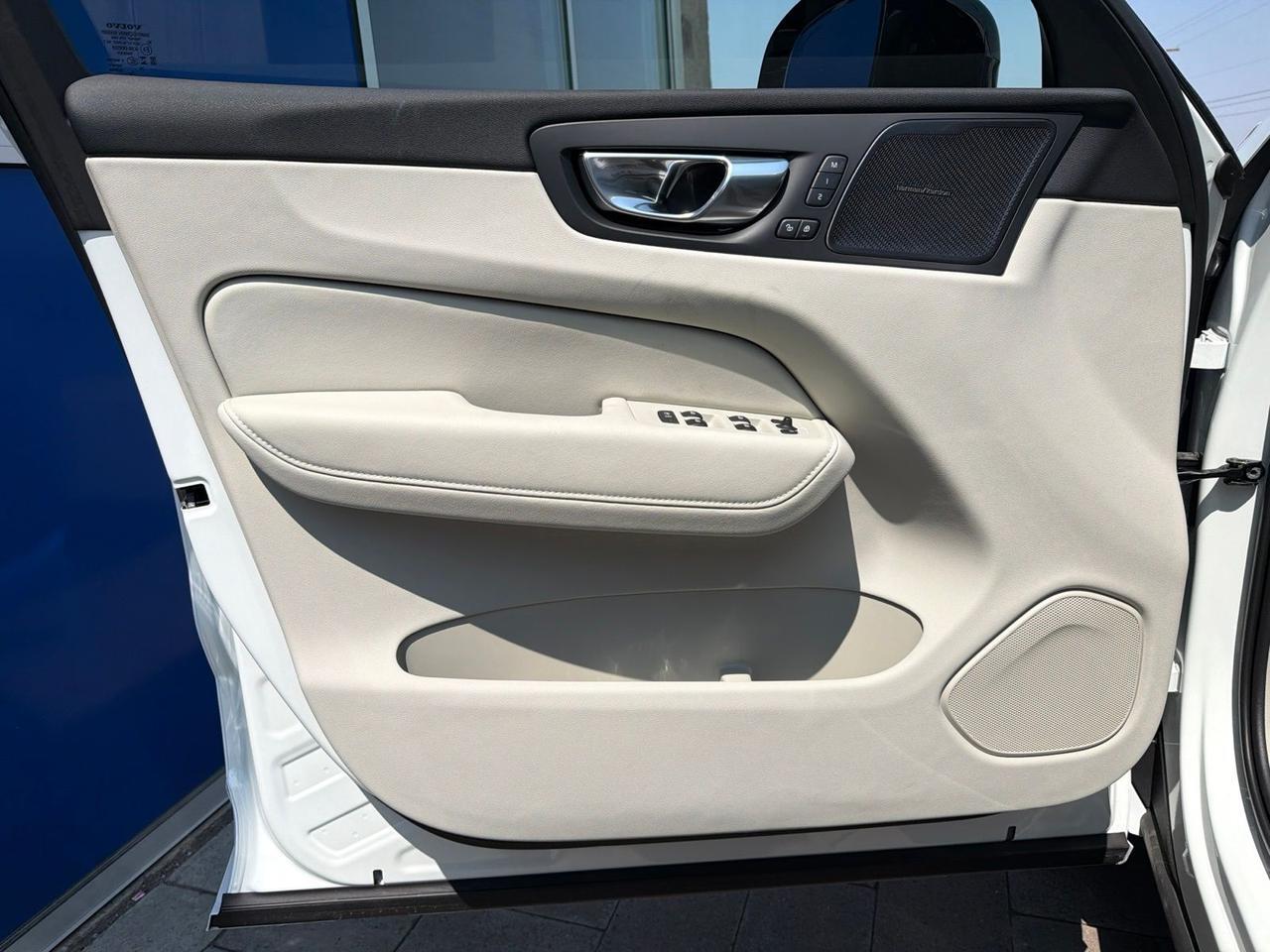 2026 Volvo XC60 Plug-In Hybrid T8 Ultra Bend OR