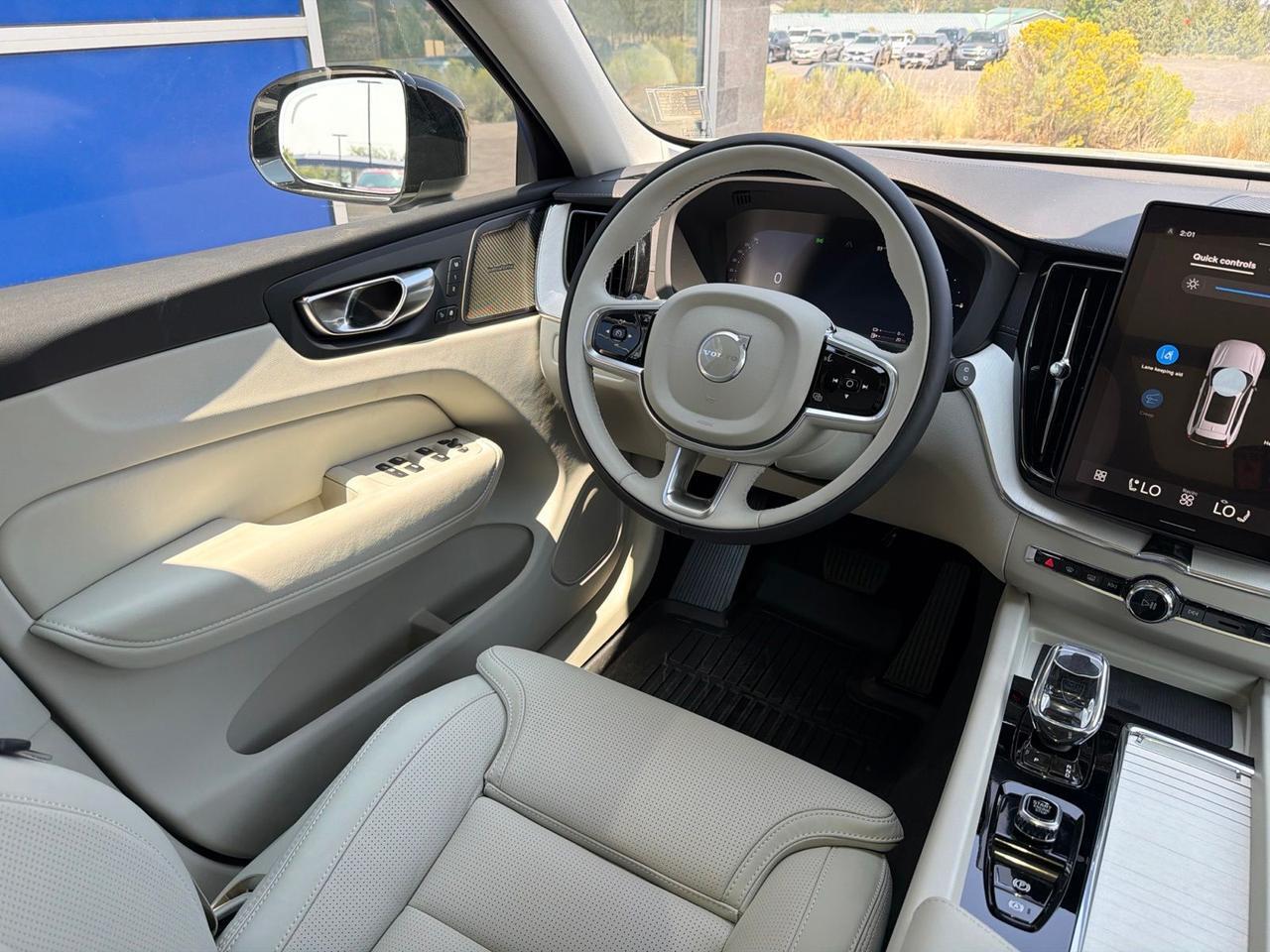 2026 Volvo XC60 Plug-In Hybrid T8 Ultra Bend OR