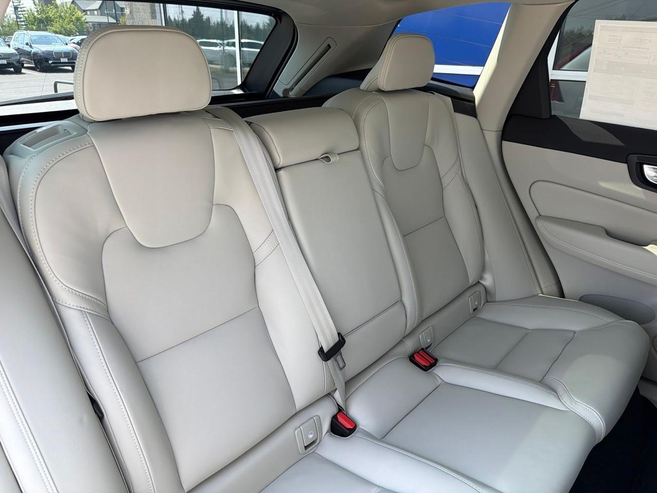 2026 Volvo XC60 Plug-In Hybrid T8 Ultra Bend OR
