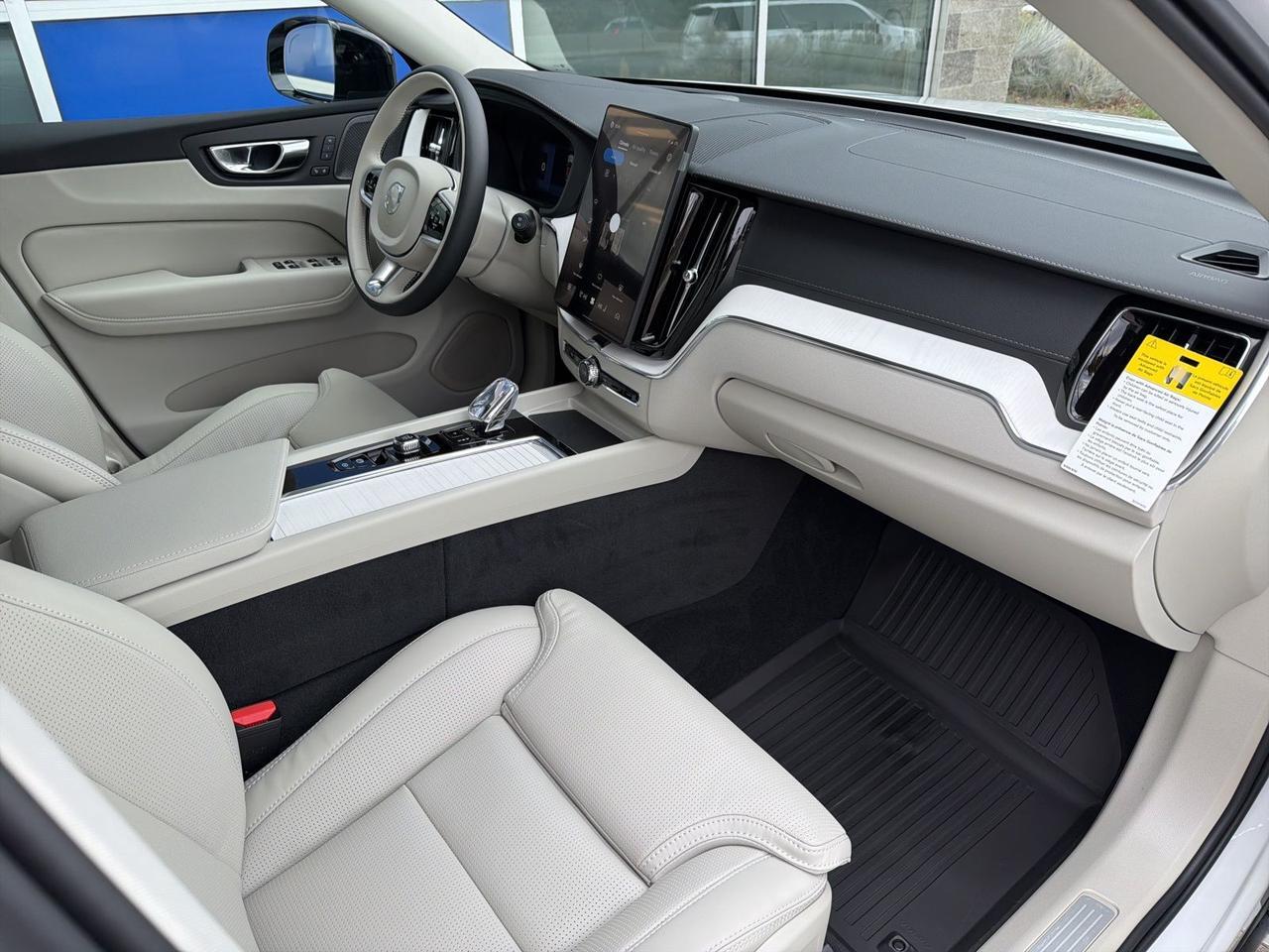 2026 Volvo XC60 Plug-In Hybrid T8 Ultra Bend OR