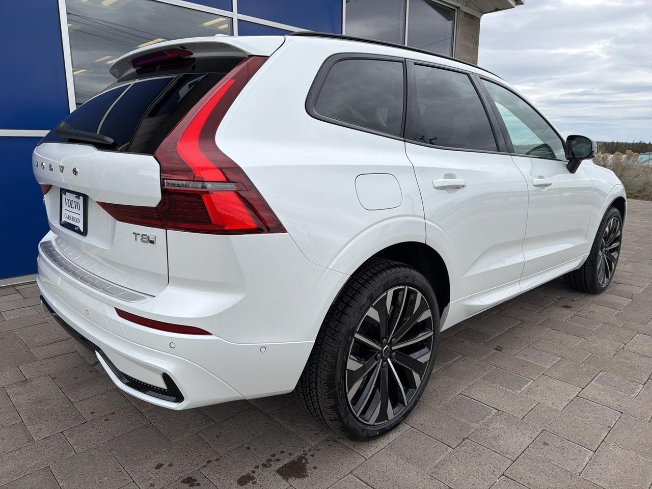 2026 Volvo XC60 Plug-In Hybrid T8 Ultra Bend OR