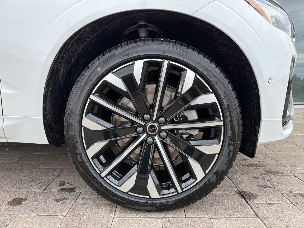2026 Volvo XC60 Plug-In Hybrid T8 Ultra Bend OR