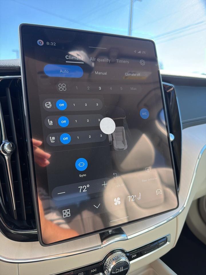 2026 Volvo XC60 Plug-In Hybrid T8 Ultra Bend OR