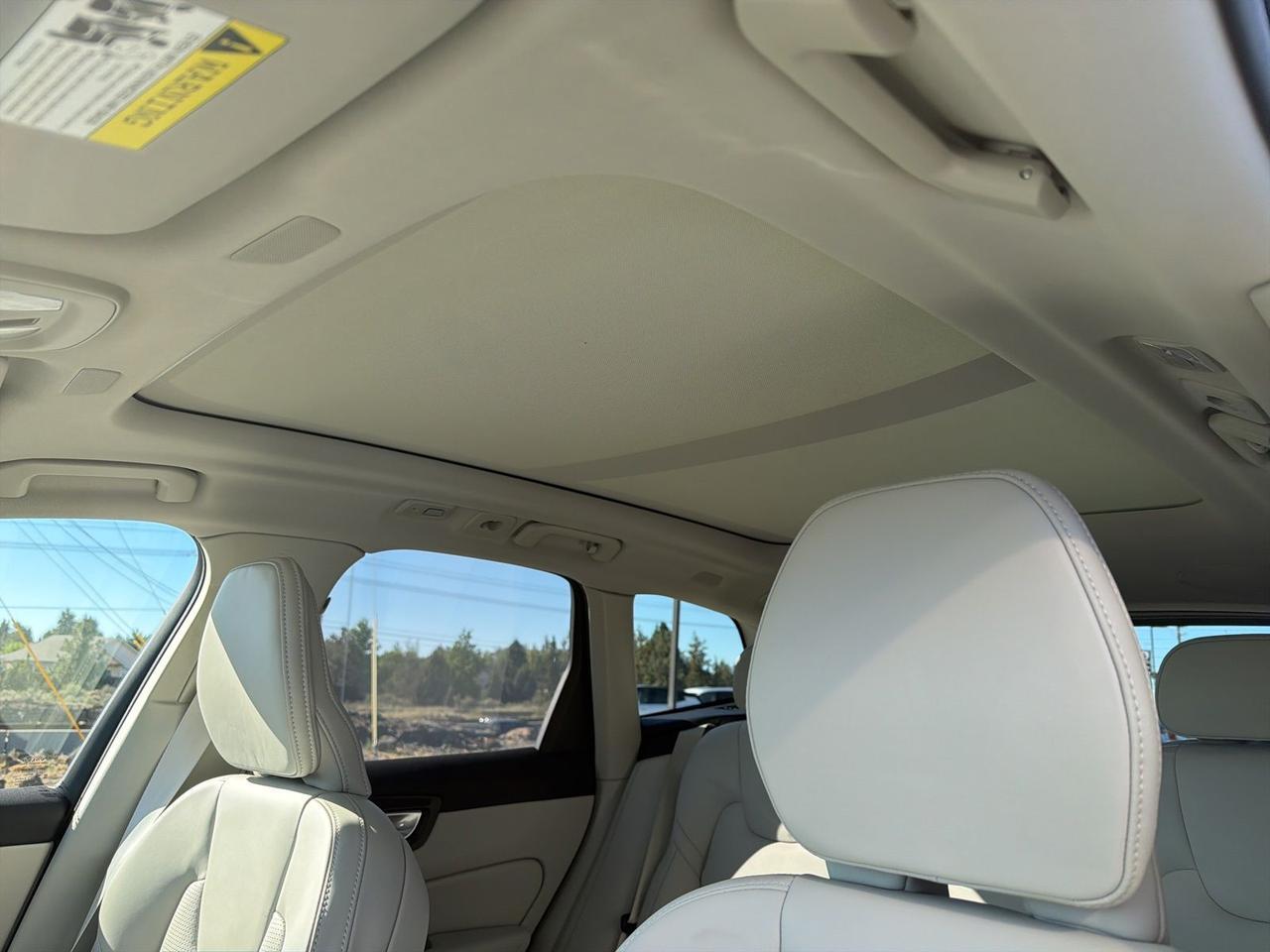 2026 Volvo XC60 Plug-In Hybrid T8 Ultra Bend OR