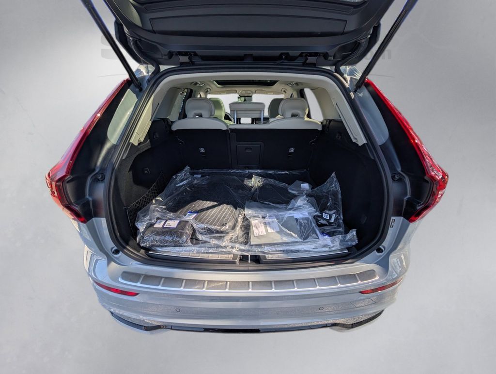 2026 Volvo XC60 Plug-In Hybrid T8 Ultra Hunt Valley MD