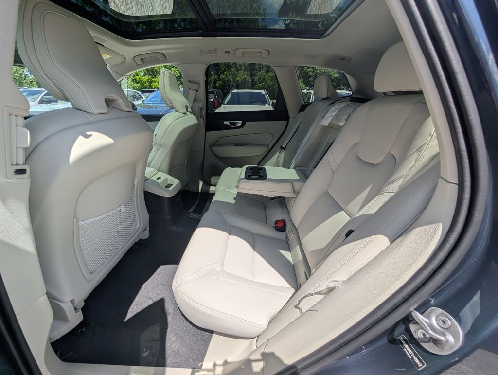 2026 Volvo XC60 Plug-In Hybrid T8 Ultra Hunt Valley MD
