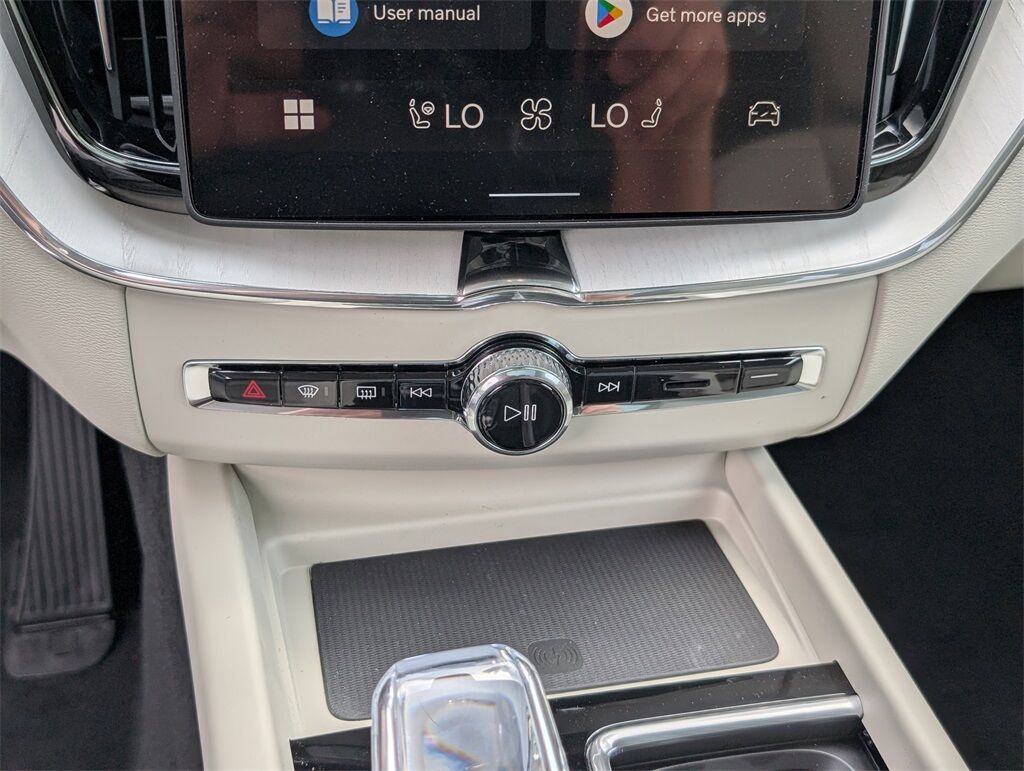 2026 Volvo XC60 Plug-In Hybrid T8 Ultra Hunt Valley MD