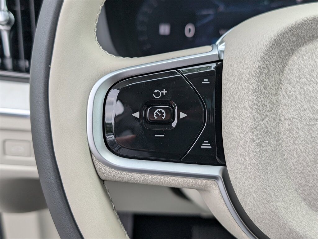 2026 Volvo XC60 Plug-In Hybrid T8 Ultra Hunt Valley MD