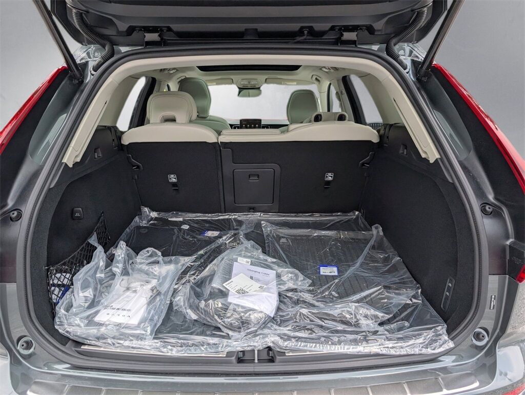 2026 Volvo XC60 Plug-In Hybrid T8 Ultra Hunt Valley MD