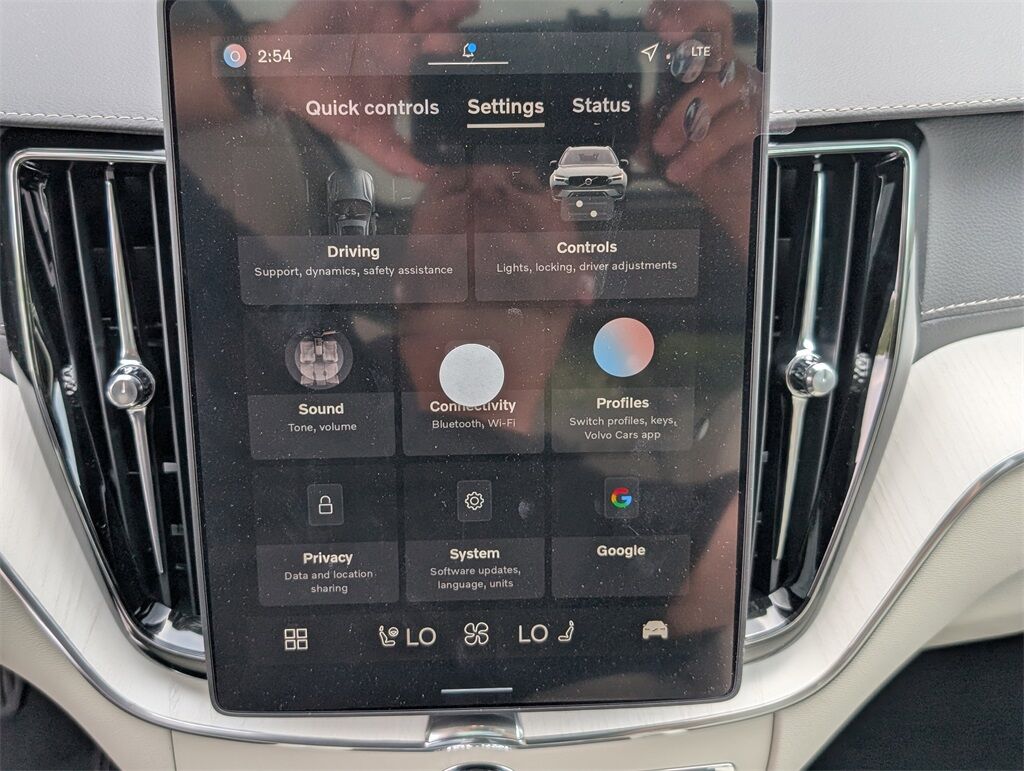 2026 Volvo XC60 Plug-In Hybrid T8 Ultra Hunt Valley MD