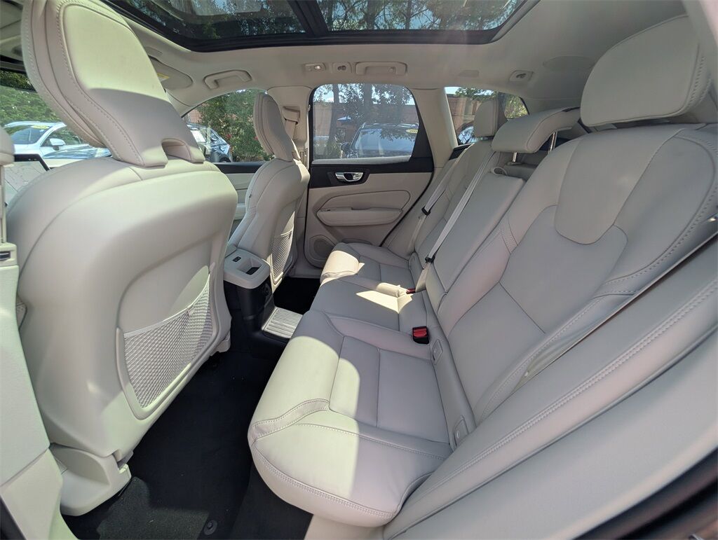 2026 Volvo XC60 Plug-In Hybrid T8 Ultra Hunt Valley MD