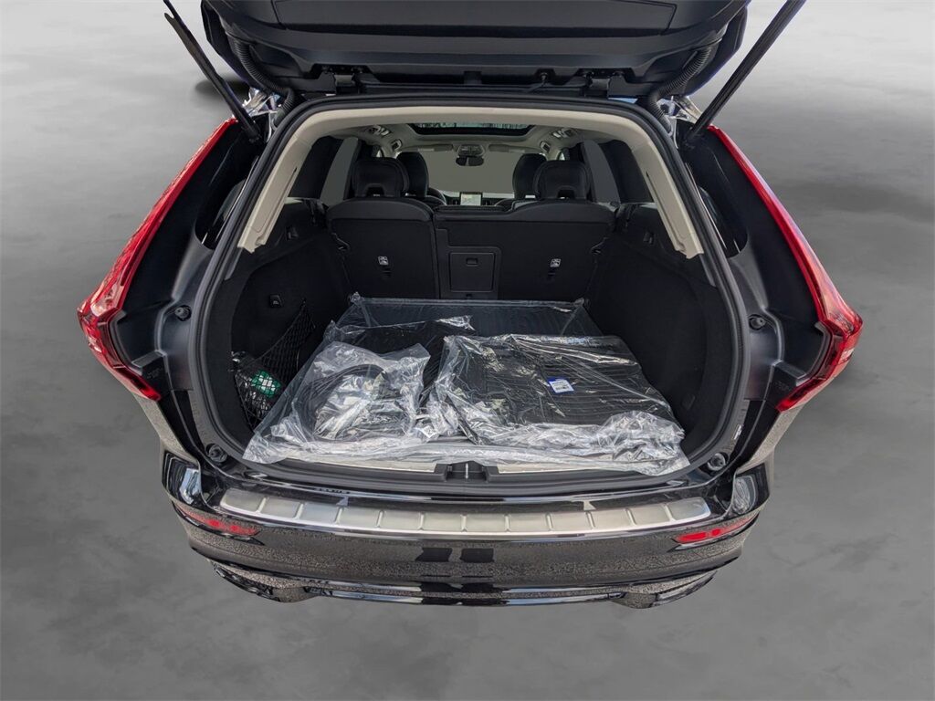 2026 Volvo XC60 Plug-In Hybrid T8 Ultra Hunt Valley MD