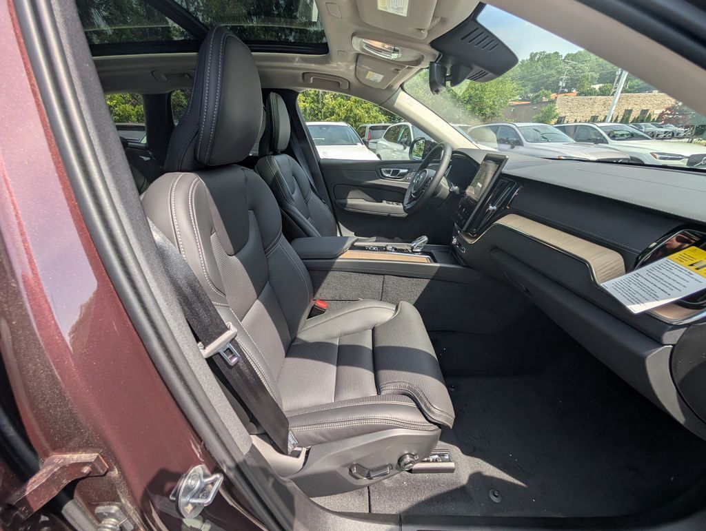 2026 Volvo XC60 Plug-In Hybrid T8 Ultra Hunt Valley MD