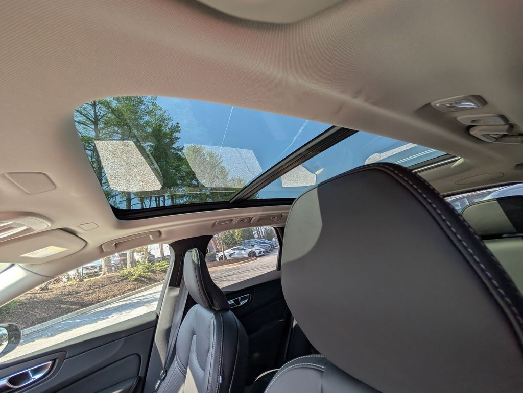 2026 Volvo XC60 Plug-In Hybrid T8 Ultra Hunt Valley MD