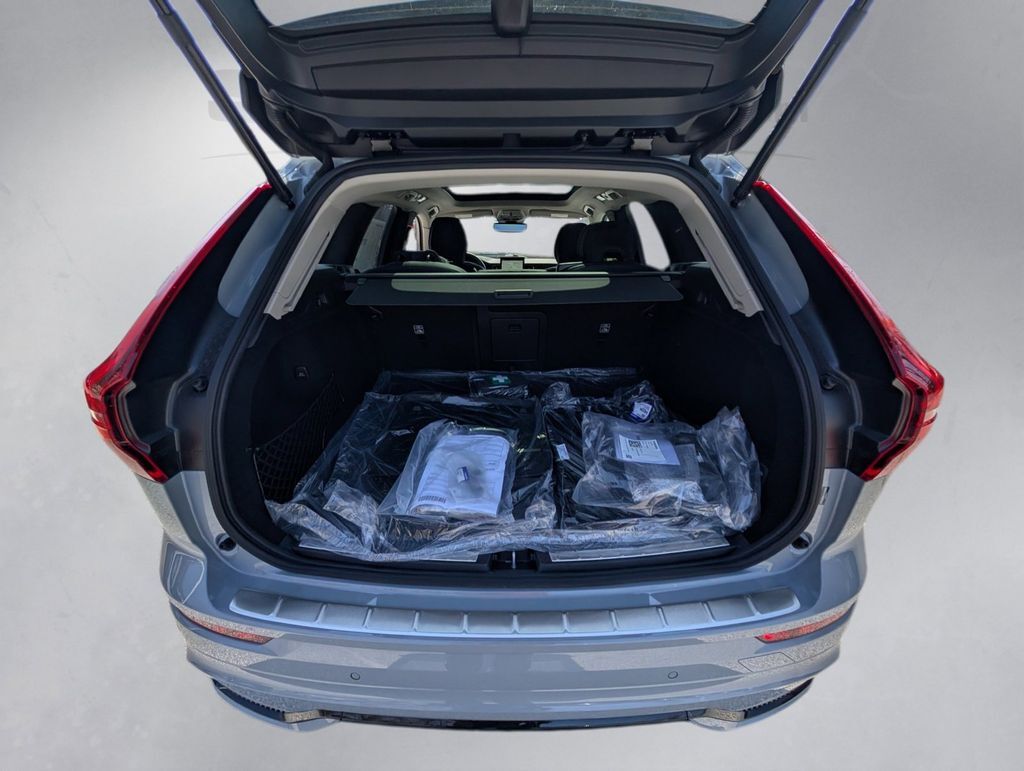 2026 Volvo XC60 Plug-In Hybrid T8 Ultra Hunt Valley MD