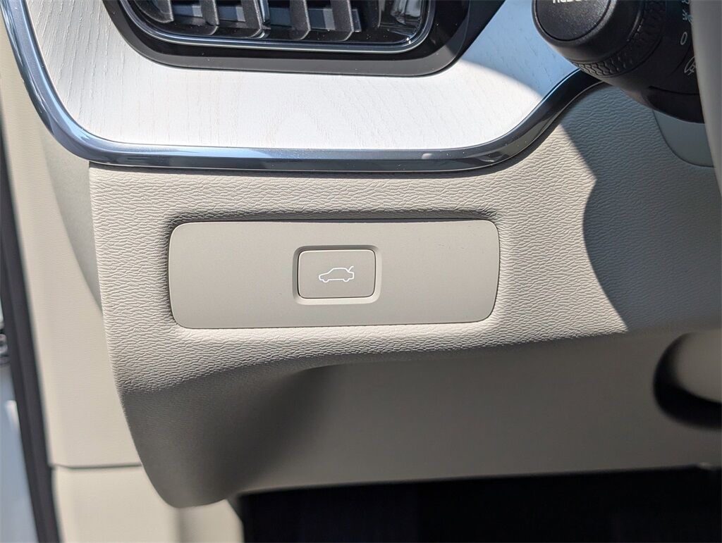 2026 Volvo XC60 Hunt Valley MD