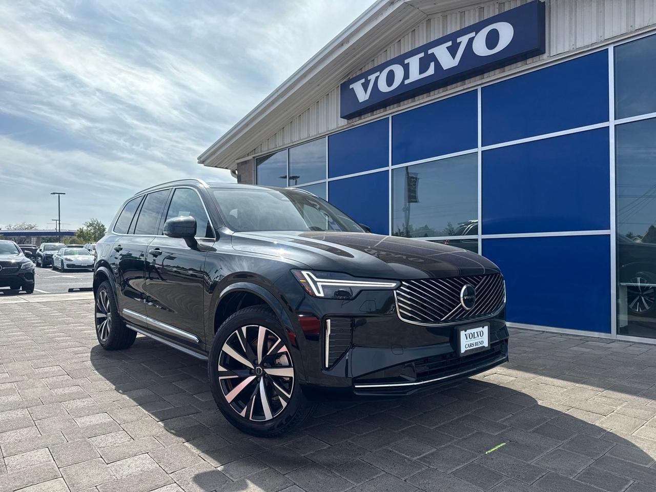 2026 Volvo XC90 B5 Core