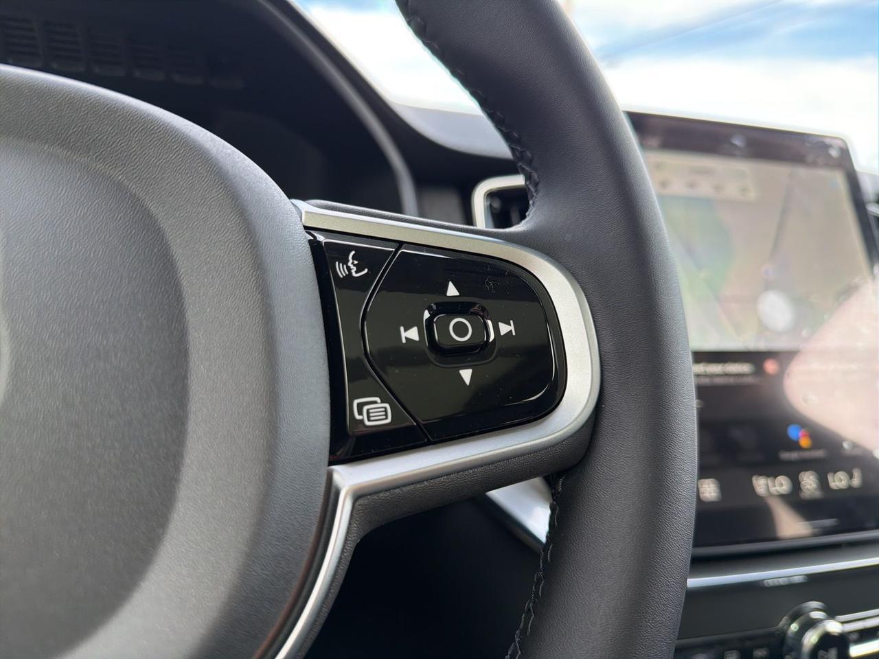 2026 Volvo XC90 B5 Core Bend OR